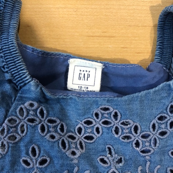 Gap denim dress 12-18m - Picture 3 of 3